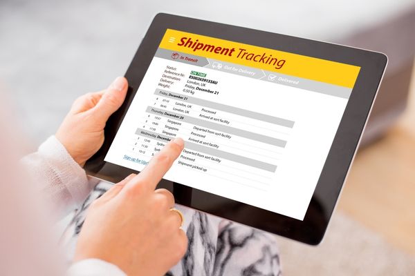 International freight shipping shipment tracking software